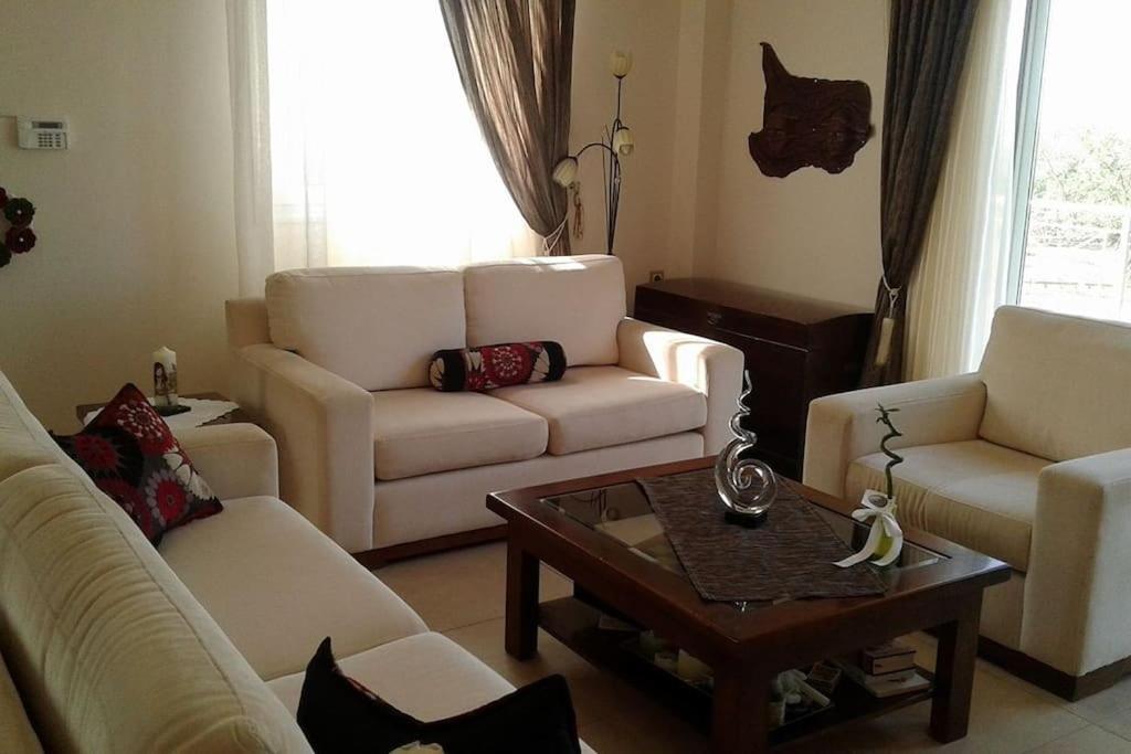 Rural 3-Bedroom House Kalamata Extérieur photo